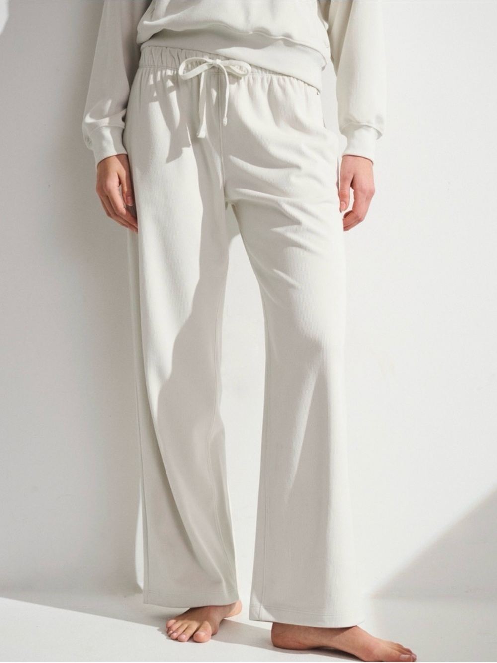 YPB restore wide leg pant